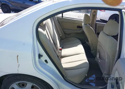 2003 Hyundai Elantra Gls/Gt из США, поврежденный, VIN KMHDN45D13U567025